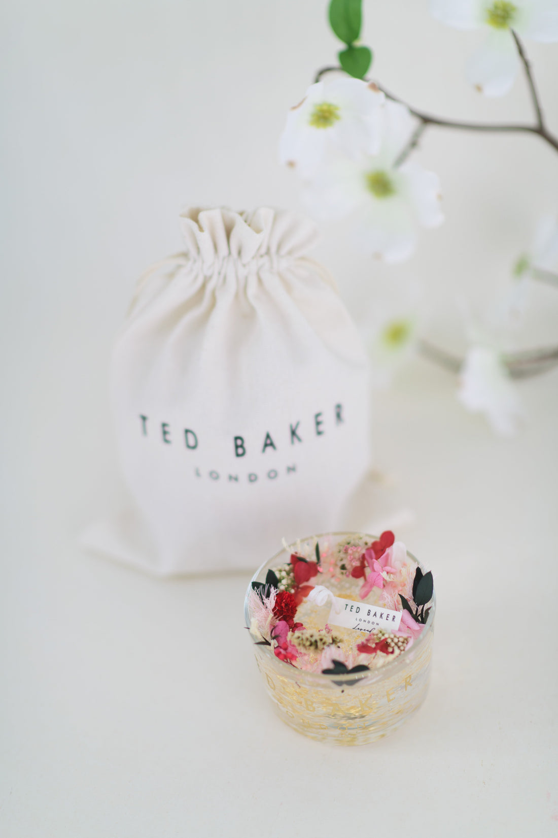 Valentine’s Day Gel Candles: Ted Baker × Little Luna